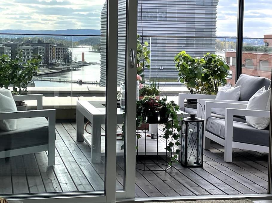 Luxury Penthouse In Oslo, Fjord View, Jacuzzi And Huge Terrasse Apartamento *